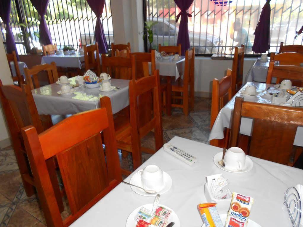La Familia Hotel Puerto Iguazú Eksteriør bilde