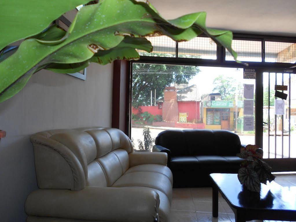 La Familia Hotel Puerto Iguazú Eksteriør bilde
